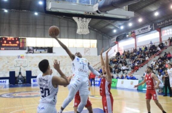 S O Jos Basketball Vence Visitante Que Vinha Invicto Jogando Juntos