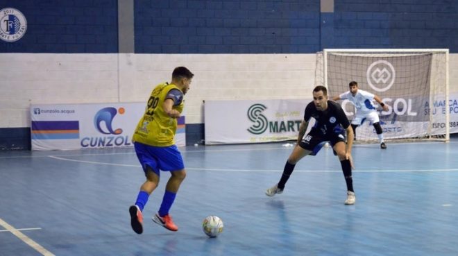 Pinda Futsal perde valendo vaga em semifinal 3 Pinda Futsal perde valendo vaga em semifinal 2