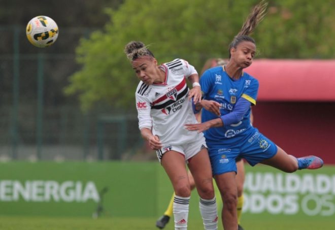 Taubaté vence 3B por três gols de diferença e é campeão do