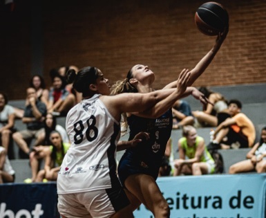 Santo André vence Pindamonhangaba pelo Paulista feminino