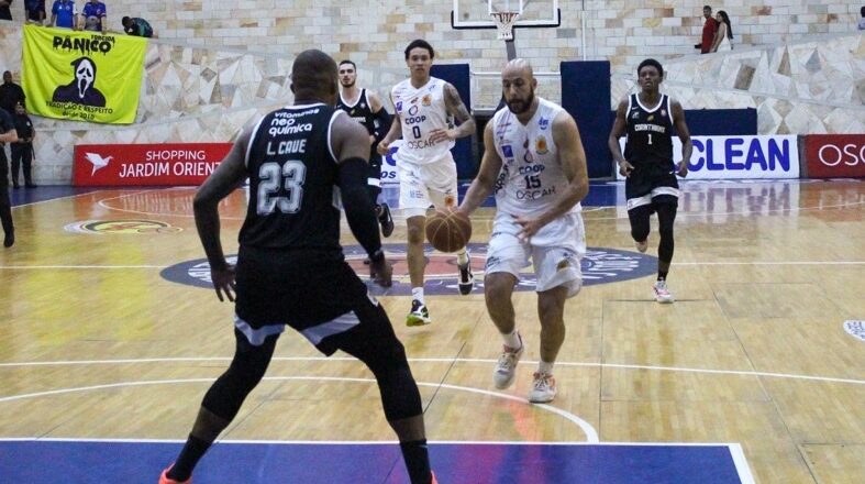 São José Basketball inicia sequência de 3 jogos em casa