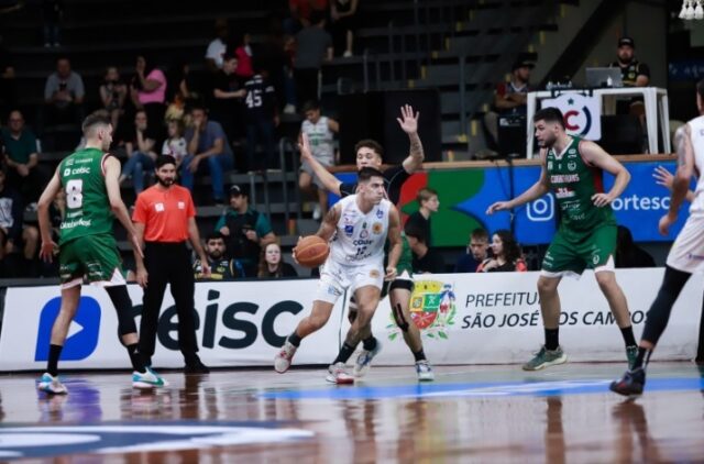 São José Basketball vence e força o terceiro jogo nesta quarta