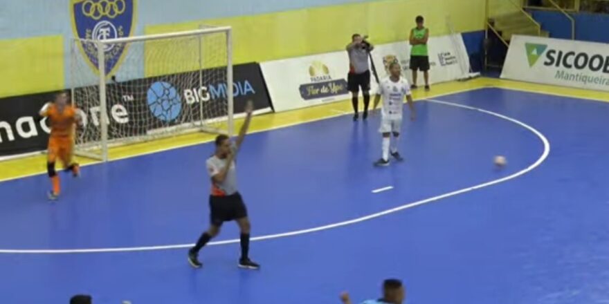 Como Cobrar Escanteio no Futsal 