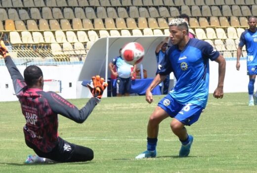 São José anuncia contratação antes de jogo-treino 18