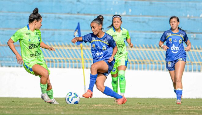 Brasileiro de futebol feminino tem Clássico do Vale 3