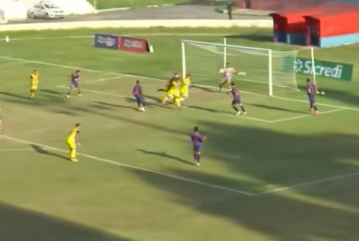 Manthiqueira abriu returno com derrota 3