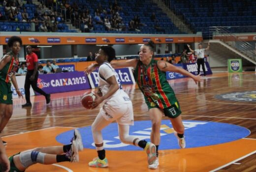 Basquete joseense abre semifinal com vitória 11
