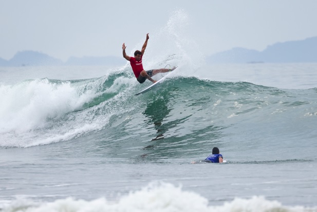 Surfe em Ubatuba tem oitavas de final definidas 3