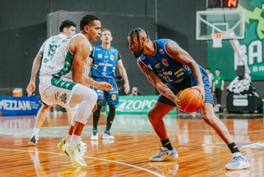 São José Basketball deixa vitória escapar no fim 12