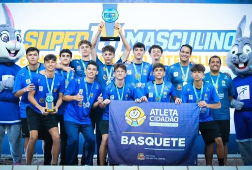 Basquete joseense festeja conquista com a base 1