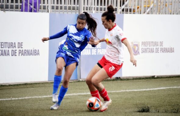 Taubaté feminino perde com gols no final 1