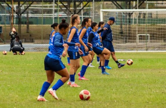 Futebol feminino da região tem os times em campo 3