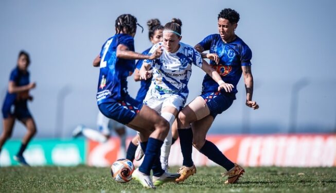 Futebol feminino da região tem os times em campo 1