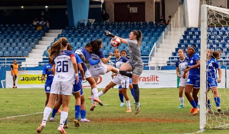 São José feminino volta a vencer na Taça Paulistana 1