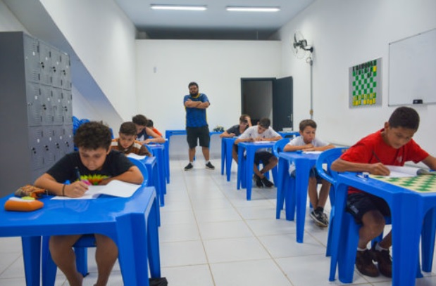 Atleta Cidadão promeve seletivas de xadrez e tênis 2 Atleta Cidadão promeve seletivas de xadrez e tênis 2