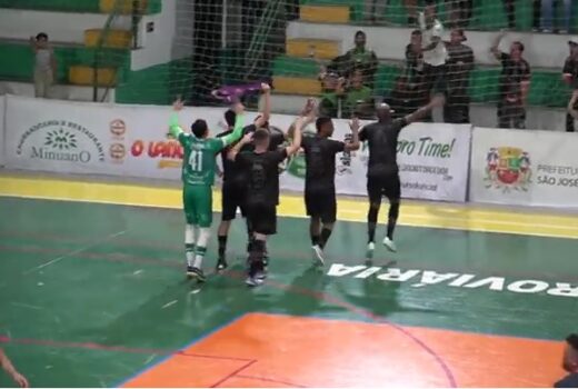 Pinda Futsal elimina São José e vai às semifinais 8