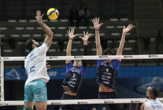 Vôlei São José estreia na Superliga com derrota 6