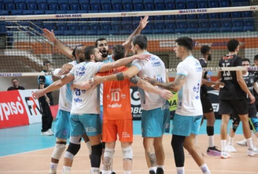 Vôlei São José joga por vaga em semifinal 1