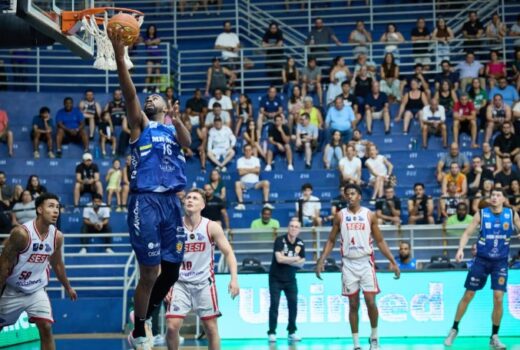 São José Basketball ficou sem chances em Franca 12