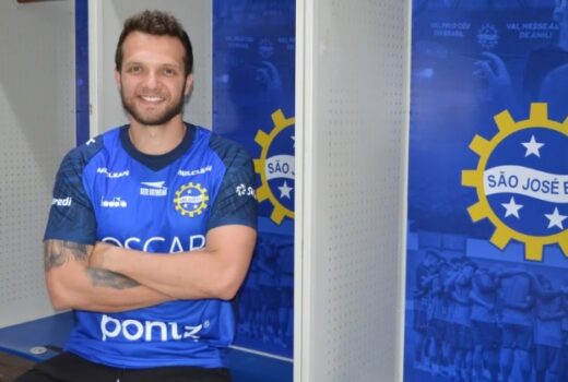São José anuncia zagueiro que estava no Sul 4