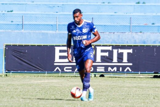 Taubaté confirma volta esperada de zagueiro 7