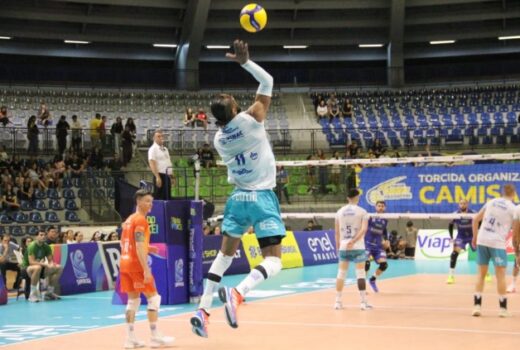 Vôlei São José esboça reação na Superliga 7