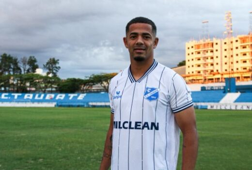 Taubaté confere contratação de atacante 3