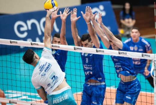 Vôlei São José leva virada após vencer dois sets 12