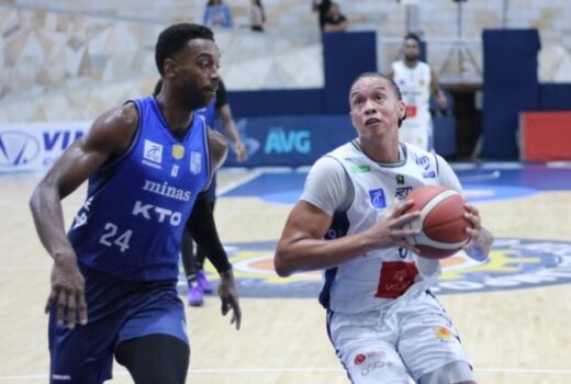 São José Basketball perde após reação no final 3