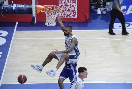São José Basketball abre semana com grande jogo 4