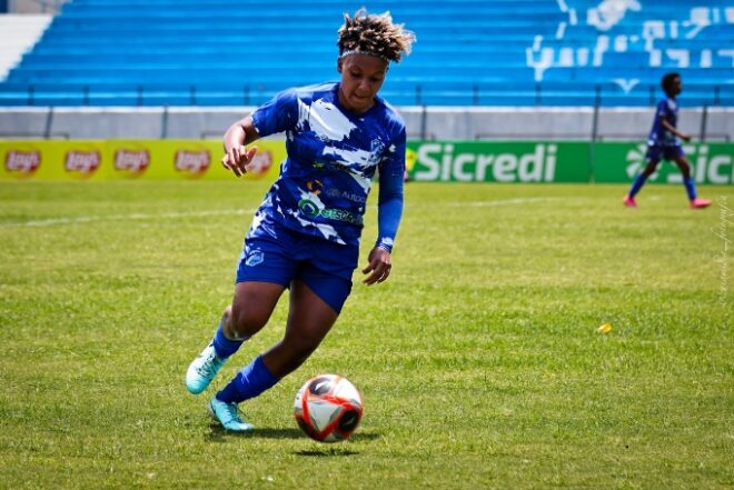 Taubaté feminino anuncia remanescentes no elenco 2