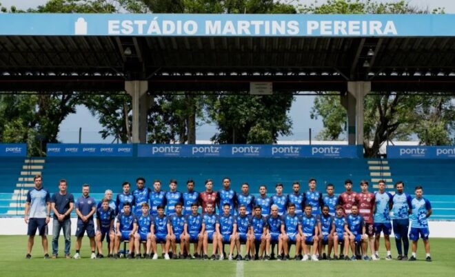 São José abre treino à torcida e prepara Copinha 2 São José abre treino à torcida e prepara Copinha 2