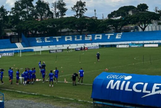 Taubaté encara desafio para voltar com pontos 11