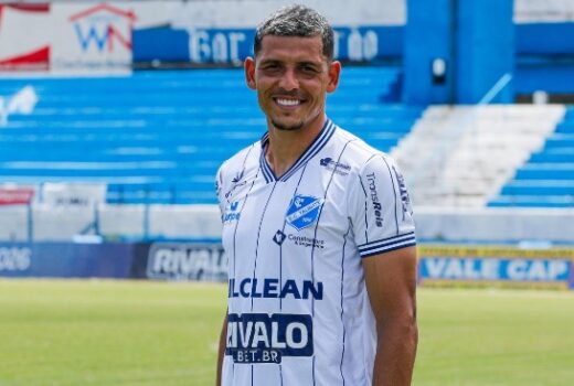 Taubaté volta a jogar em casa e com novo lateral 1