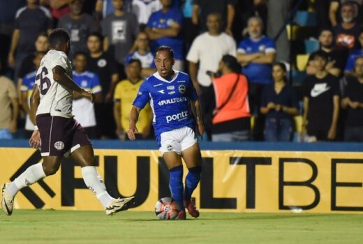São José perde a liderança do quadrangular 2