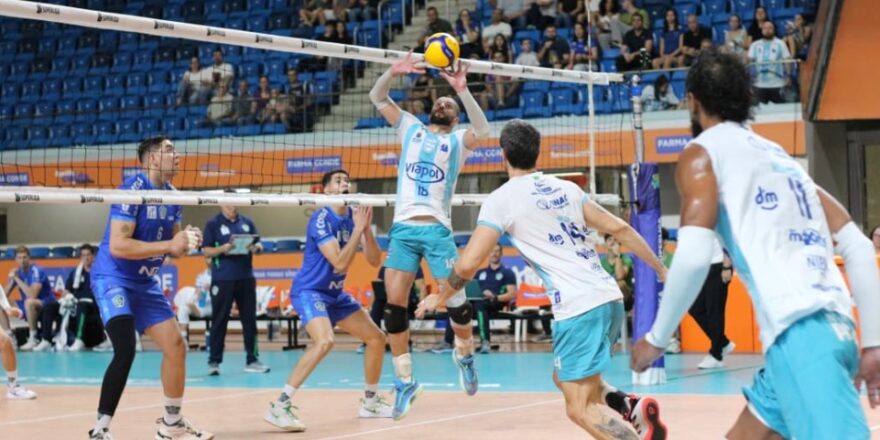 Vôlei São José vence jogo crucial e segue lutando 1