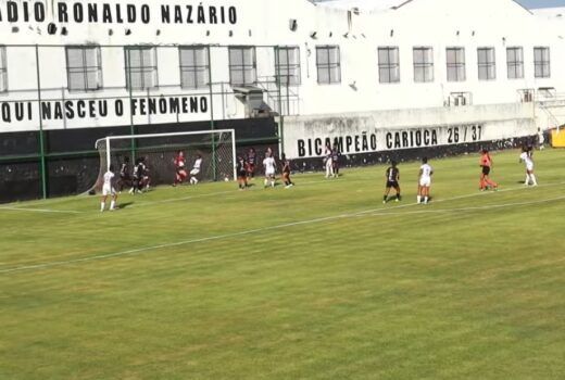 Futebol feminino começa com derrota em duas no Rio 9
