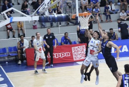 São José Basketball festeja virada espetacular 8