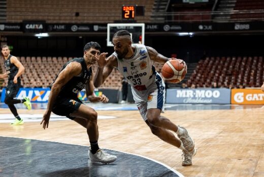 São José Basketball leva virada em Brasília 3