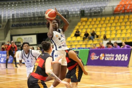 Basquete feminino joseense vence com autoridade 5