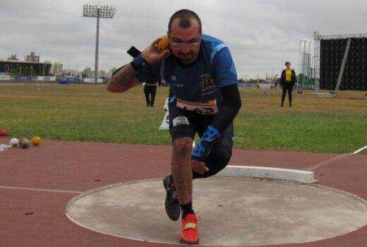 Paratletismo de Taubaté festeja medalhas e recorde 8