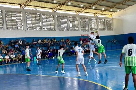 Escola domina handebol da rede de ensino joseense 9