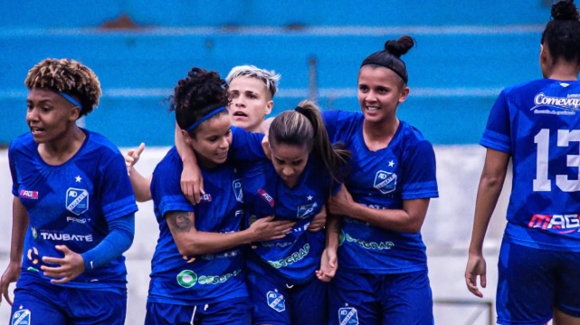 Taubaté feminino tem semanas de desafios 1