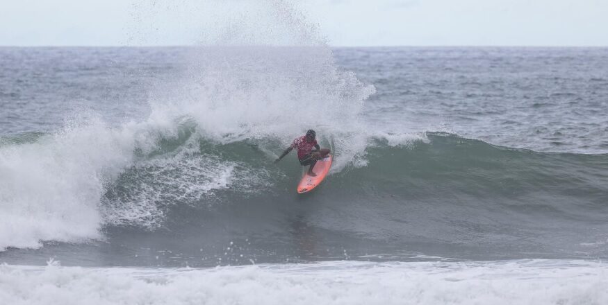 Ubatuba tem etapa de torneio do surfe internacional 1