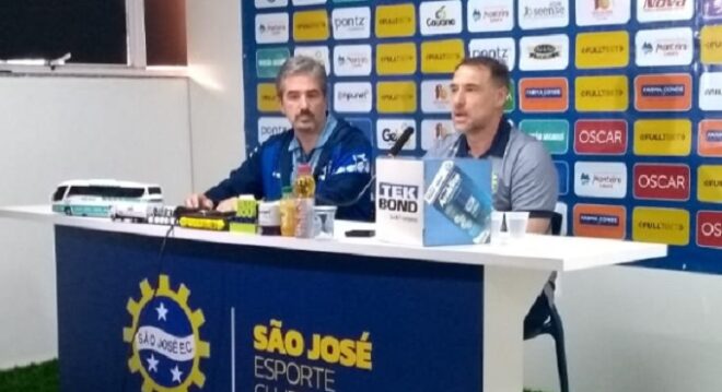 São José divulga planos em apresentação de técnico 1