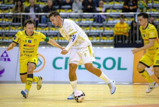 São José Futsal volta à zona de rebaixamento 9