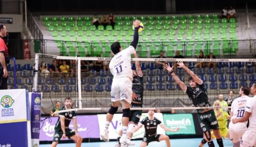Vôlei São José assume liderança de torneio no Teatrão 19
