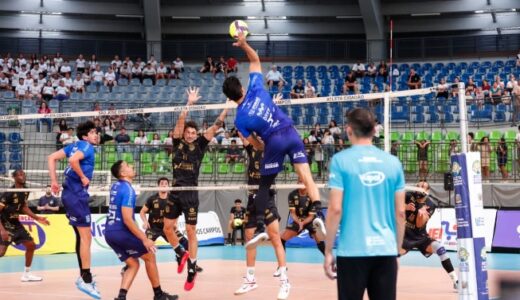 Vôlei teve vitória joseense em abertura de torneio 19