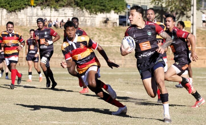 Jacareí Rugby comemora vitórias dos seus dois times 1