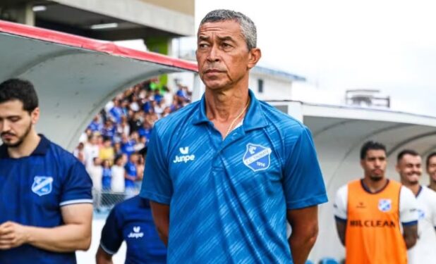 Taubaté anuncia volta do técnico do ano passado 2